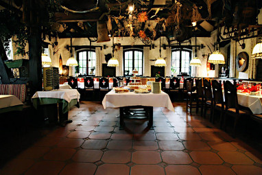Hotel und Restaurant Lochmühle : Ресторан