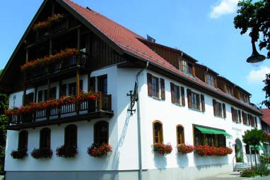 Romantik Hotel & Restaurant Hirsch: Vista exterior