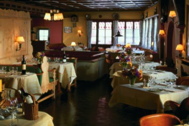 Romantik Hotel Chesa Grischuna: Restaurante