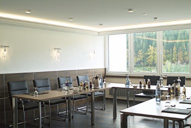 Hotel Traube Tonbach: Sala de conferências