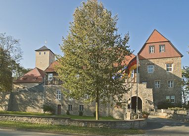 Burg Warberg: 外景视图