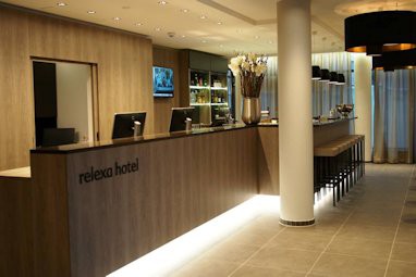 relexa hotel München: Холл