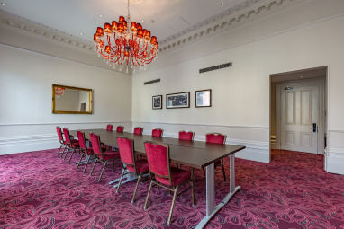 The Clermont Victoria: Meeting Room