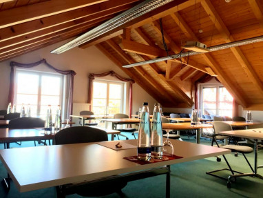 Business & Wellnesshotel Schwaiger: Sala de reuniões