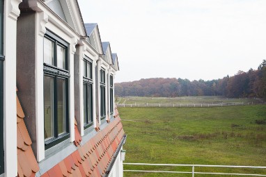 Hotel und Restaurant Gut Sarnow: Exterior View