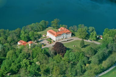 Seeschloss Schorssow: Vista esterna