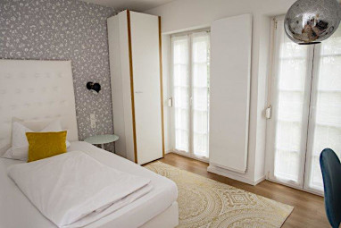 Hotel Domizil: Room