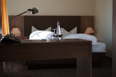 Hotel Landgut Burg: Room