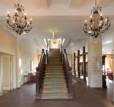 Hotel Schloß Gehrden: Lobby