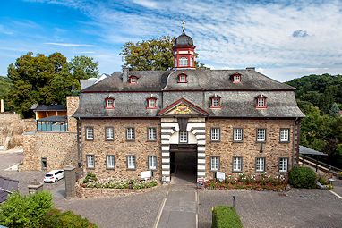 Schloss Burgbrohl : Вид снаружи