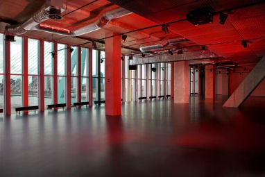 nhow Rotterdam: Sala de reuniões