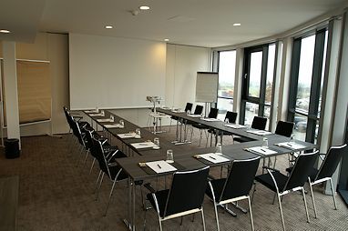 Vital Hotel Frankfurt: Sala de conferências