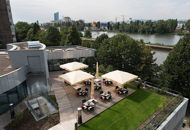 Delta Hotels by Marriott Frankfurt Offenbach: Bar/Salon