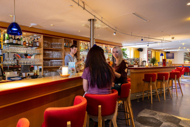 Hotel Am Bühl: Bar/Salón