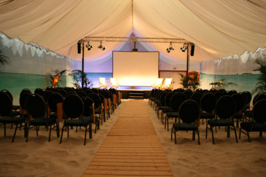 Indoor Beach Center: Sala de conferencia