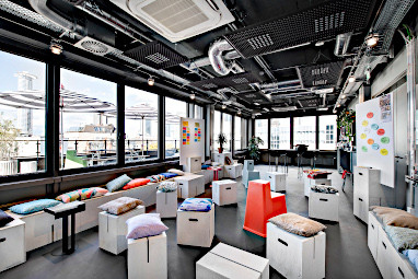 Design Offices Frankfurt Wiesenhüttenplatz: Toplantı Odası