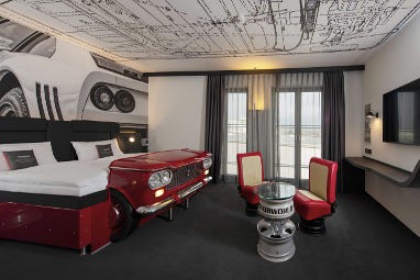 V8 Hotel Köln @ MotorWorld: Vista esterna
