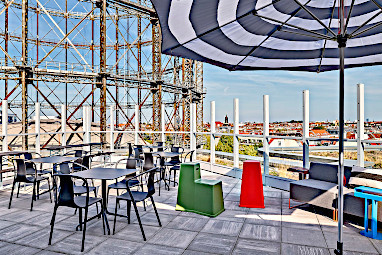 Design Offices Berlin DB co.lab: Bar/salotto