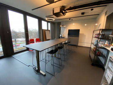 Design Offices München Bogenhausen: Meeting Room
