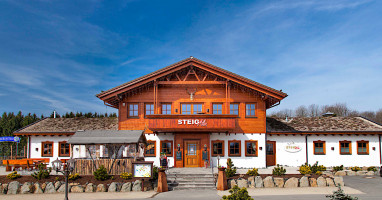 Steig-Alm Hotel***s: Vista esterna