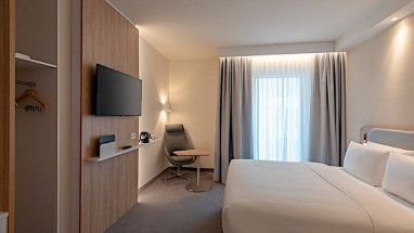 Holiday Inn Express München Nord: Room