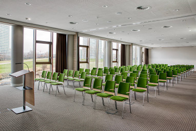 IntercityHotel Amsterdam Airport: Sala de conferências