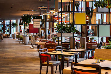 IntercityHotel Amsterdam Airport: Restoran
