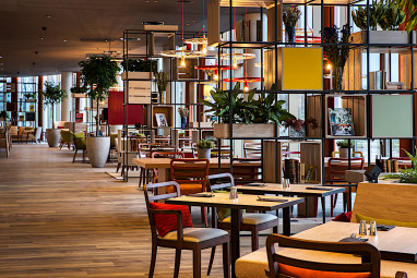 IntercityHotel Berlin Airport BER Terminal 1+2: Restaurante