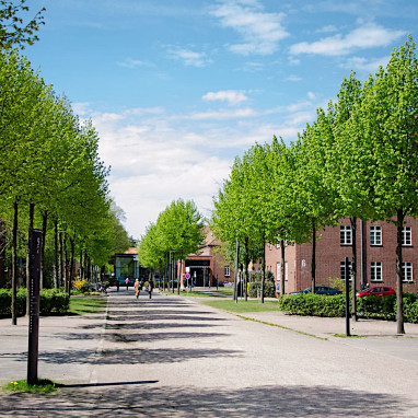 Leuphana Universität Lüneburg: Widok z zewnątrz