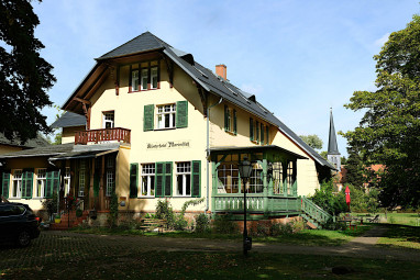 Klostergartenhotel Marienfließ: Exterior View