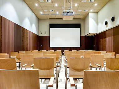 Hotel GLAR Conference & SPA: Meeting Room