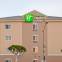 Holiday Inn Express & Suites LOS ANGELES AIRPORT HAWTHORNE