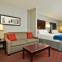 Holiday Inn Express & Suites UTICA